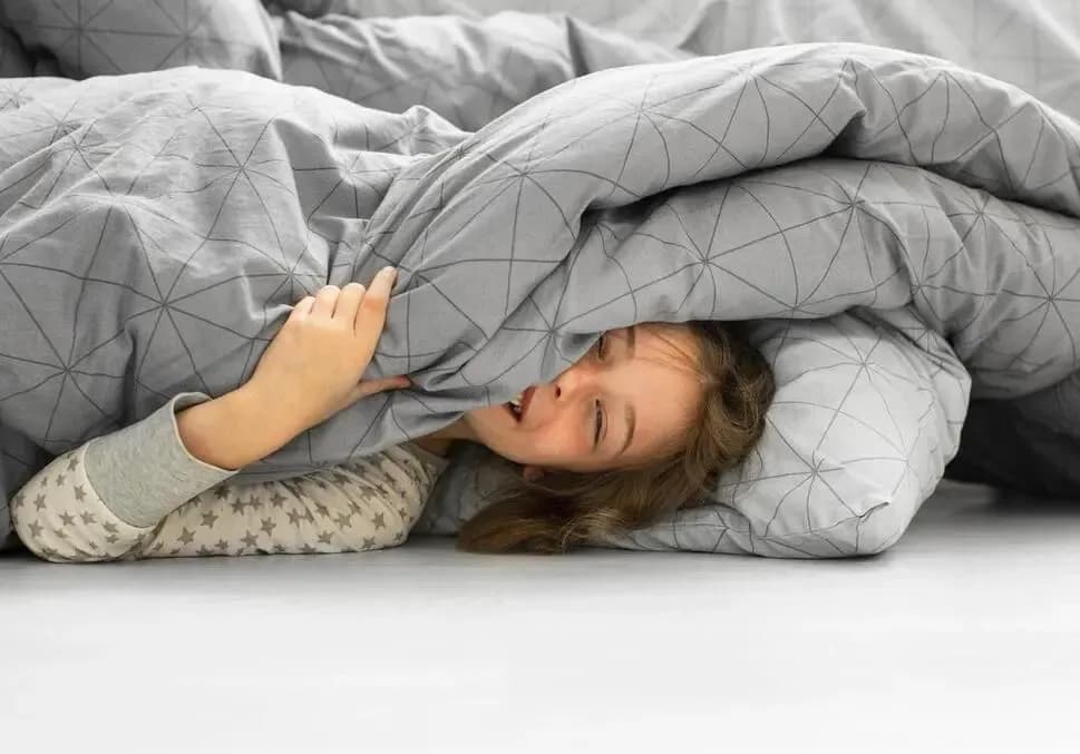 Kołdry sensoryczne dla dzieci – jak poprawić ich komfort i spokój