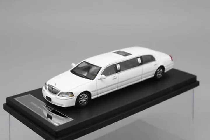 Najlepsze limuzyny zabawki - porównanie modeli i ceny online